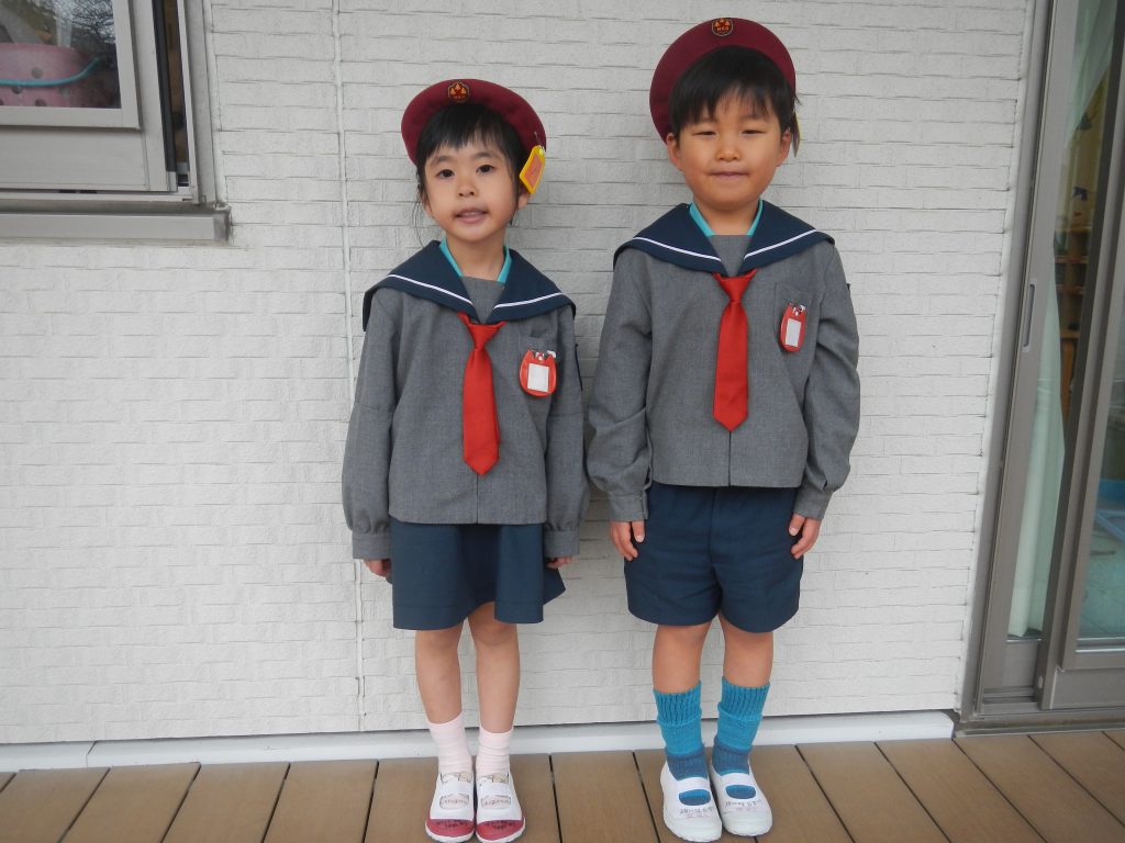 横浜市都筑区 すぎの森幼稚園 制服・体操服一式 - キッズ用品